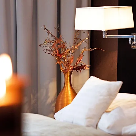 Hotel Avance