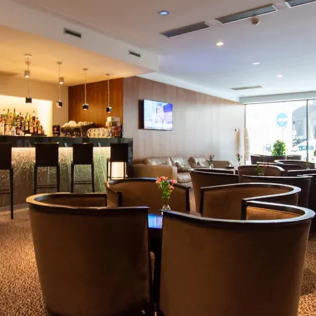 Avance Hotel 4*
