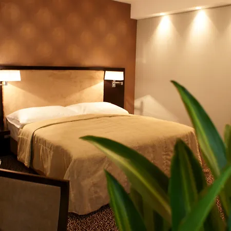 Avance Отель Братислава