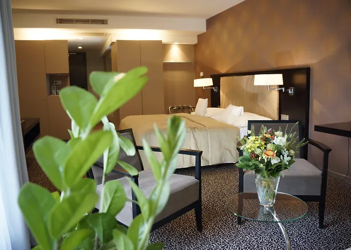 Avance 4* Братислава