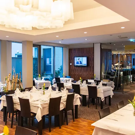 Hotel Avance