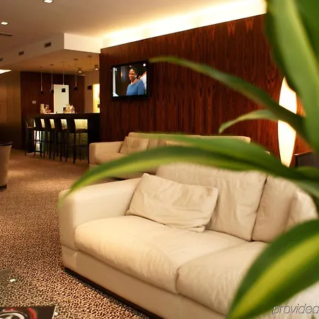 Hotel Avance